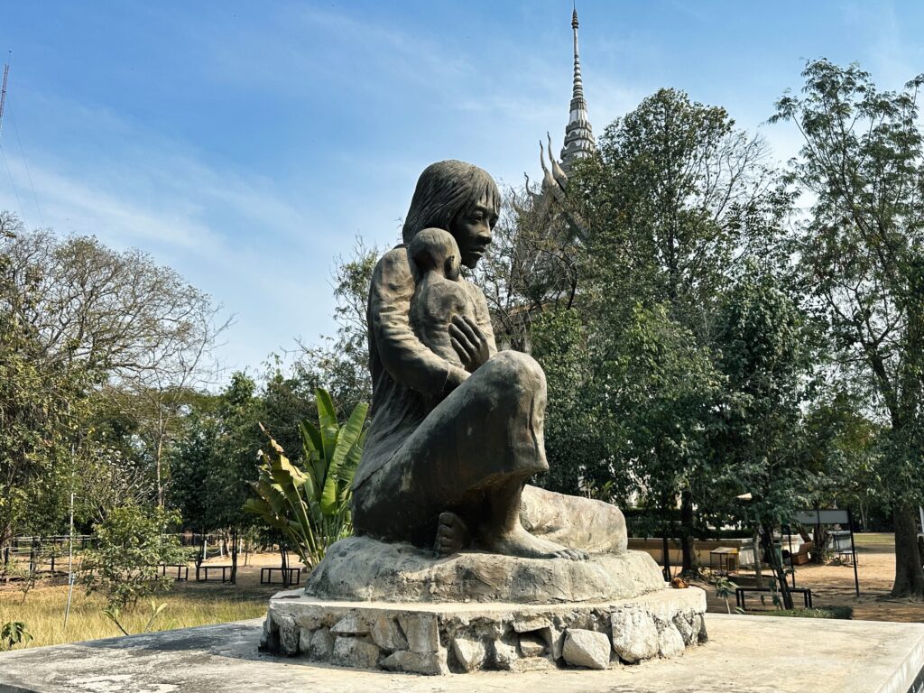 Cambodia - Ruins and dark history 30