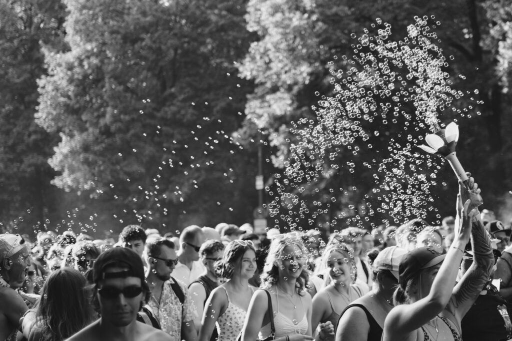 Rave the Planet - Berlin (b/w) 14 Rave the Planet - Berlin (b/w) 14