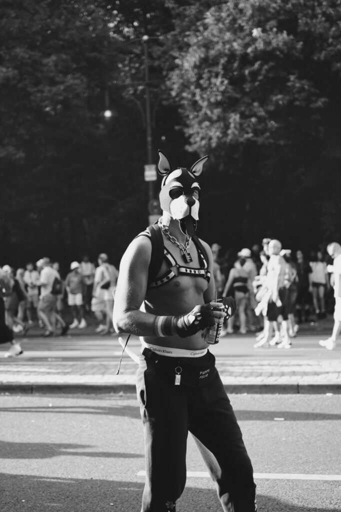 Rave the Planet - Berlin (b/w) 19 Rave the Planet - Berlin (b/w) 19